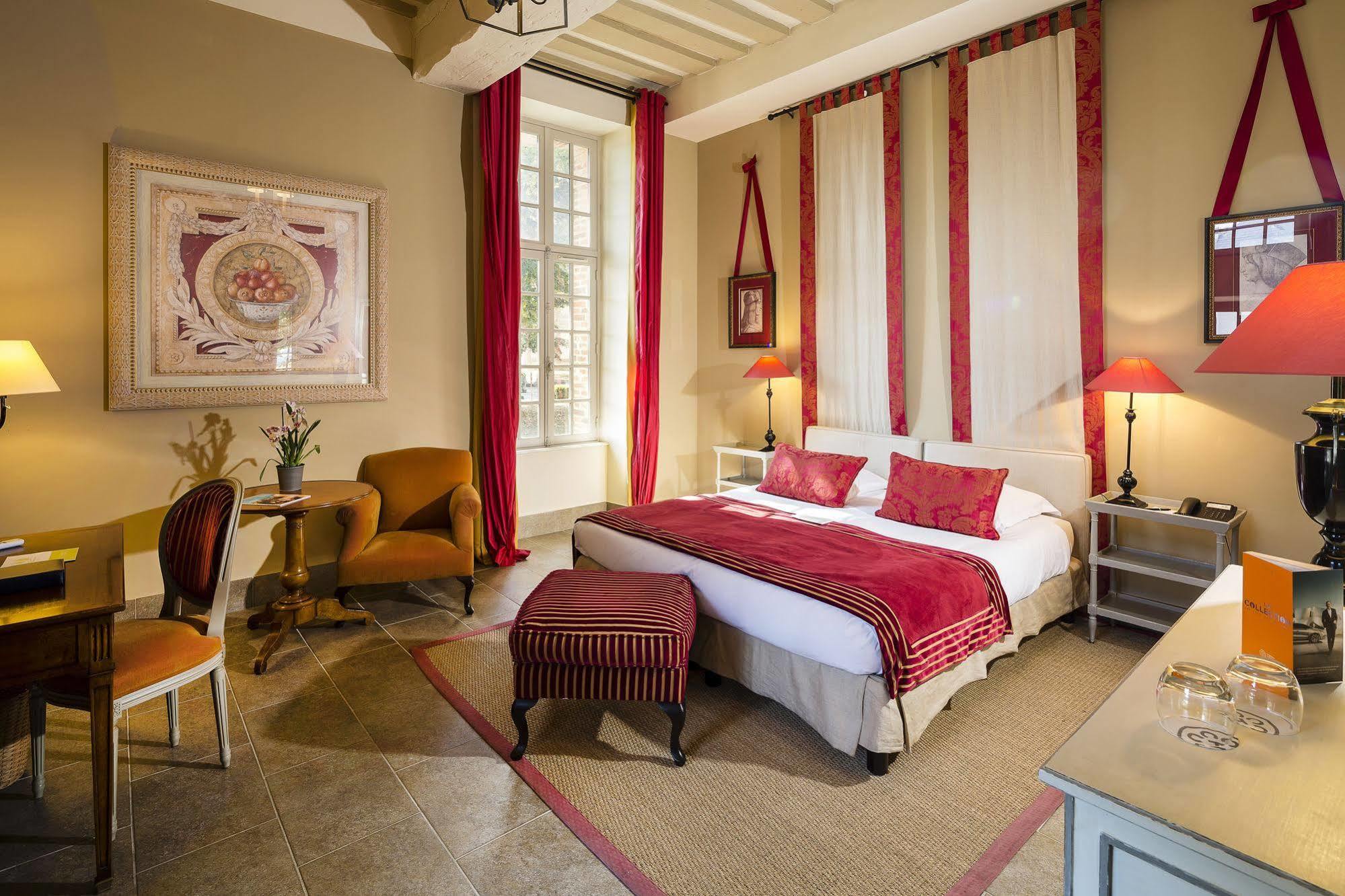 Chateau D'Augerville Golf & Spa Resort Esterno foto